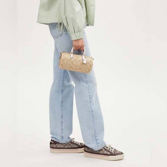 🤍🔹️COACH 🔹️Lacey Barrel Crossbody Signature Canvas Gold Light Khaki Chalk - Picture 11 of 12